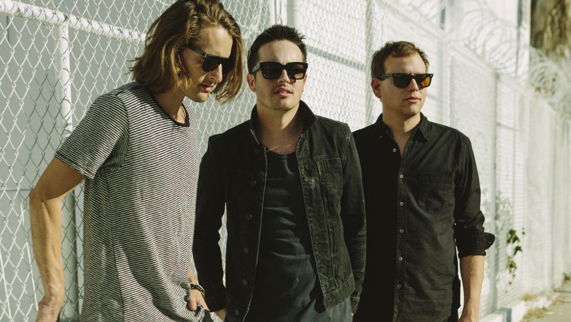 After soggy show last year, Parachute's back for a Tucson concert — indoors